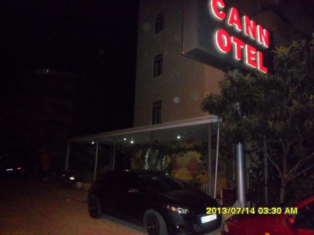 Cann Hotel Transfer von Konak nach Alanya